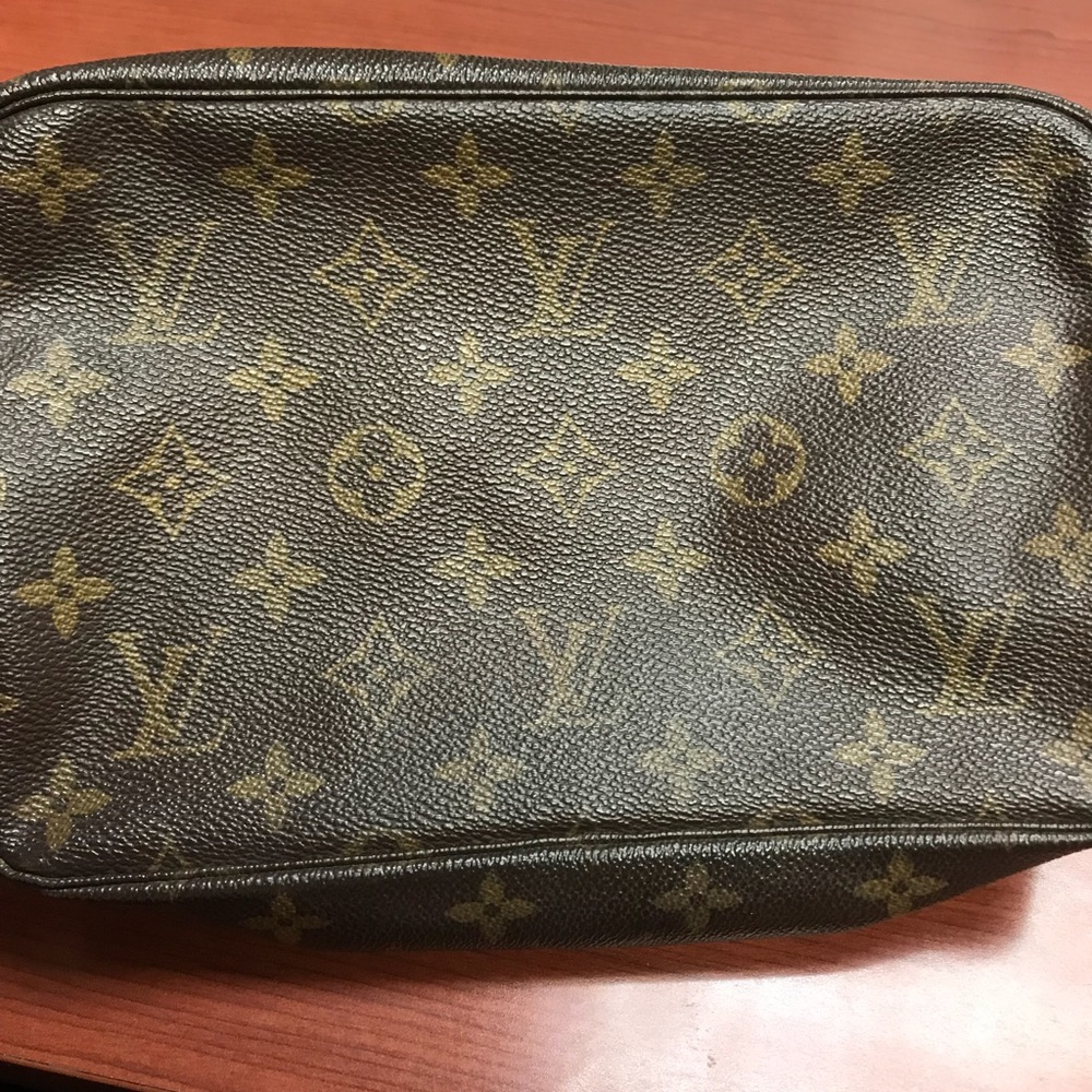 Trousse 28 sold ‼️